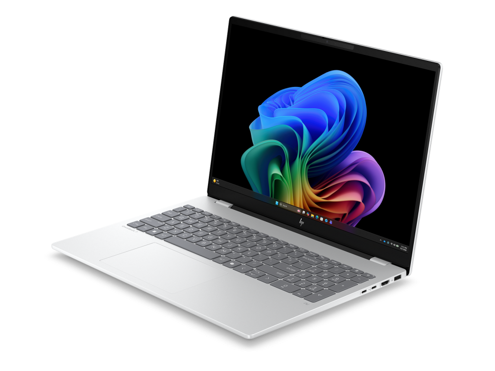 HP OmniBook 7 16-az0595cl