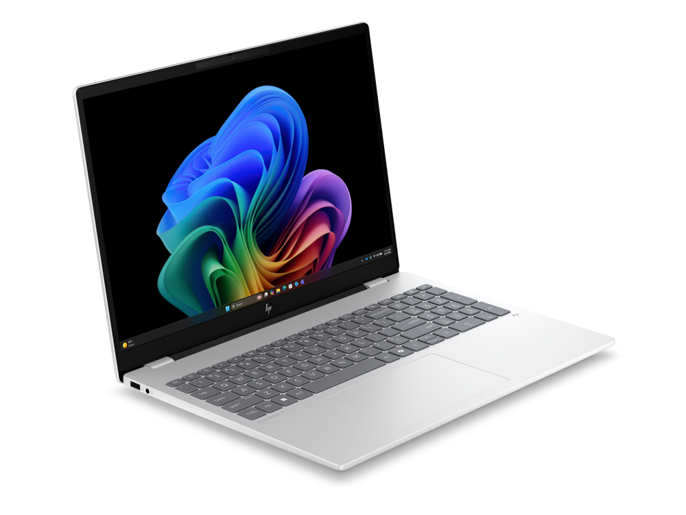 HP OmniBook 7 16-az0595cl